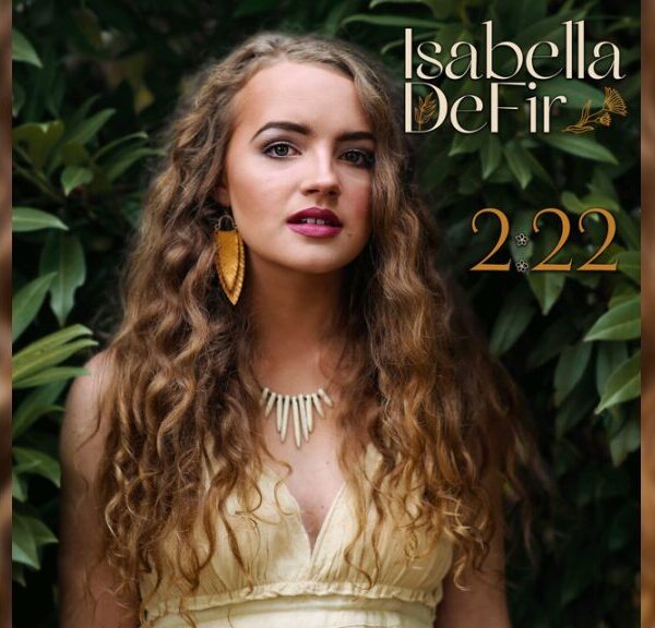 2:22 - イザベラ・ディフィル（Isabella Defir）